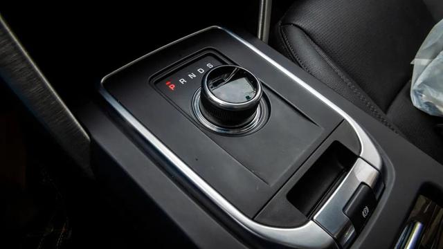 入门级,骨子里依然是豪车——路虎 发现神行