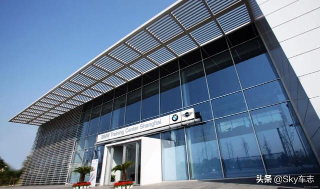 这也是宝马集团"在中国,为中国"研发战略的持续深化,宝马上海研发中心