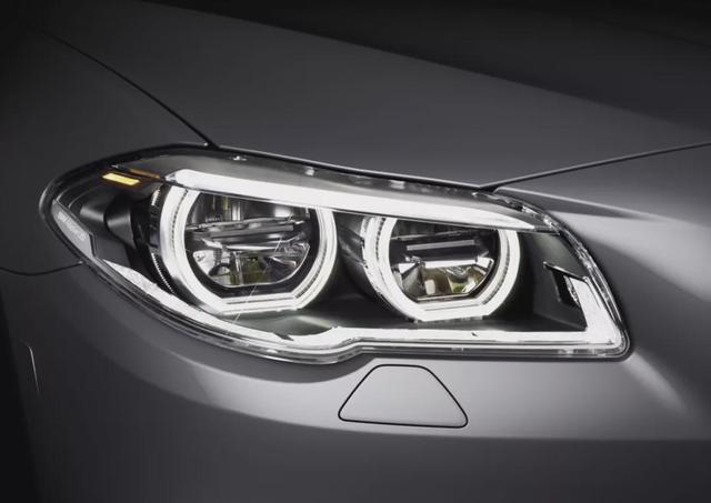 汽车大灯种类很多这几种灯你都知道吗